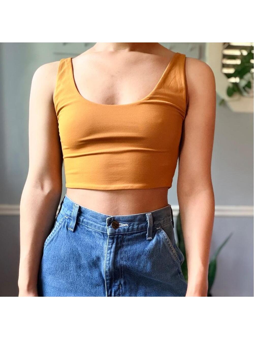Babaton Scoop Neck Crop Tank NWT